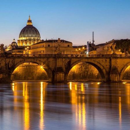 La Suite Di San Pietro Rome Exterior photo
