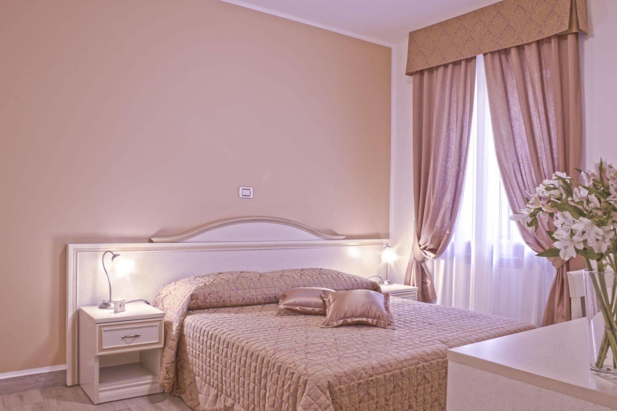 La Suite Di San Pietro Rome Exterior photo